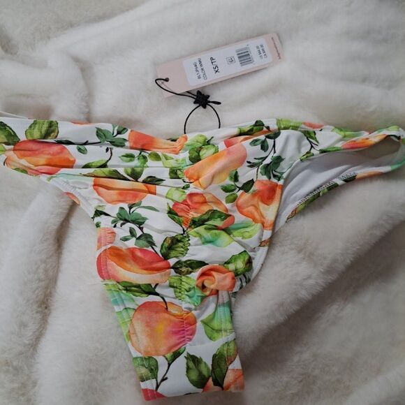 WT BCBG Bikini Bottoms - Picture 6 of 7
